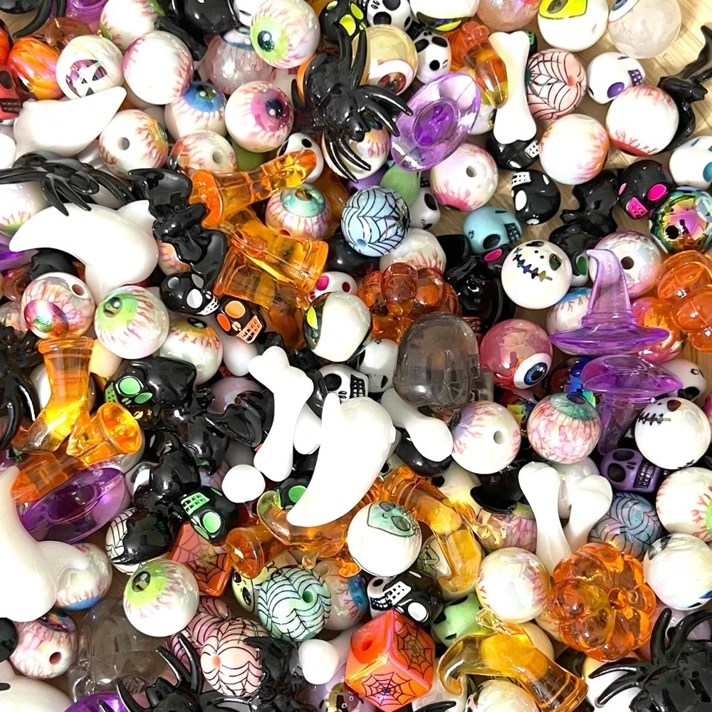 Halloween Bead & Charm Mix 50g – Eyeballs, Ghosts, Spiders, Pumpkins & Skulls
